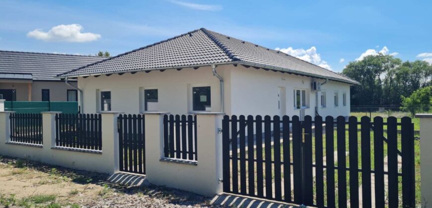 Kulcsrakész, új építésű, 94 m²-es ikerházi lakás Dunavarsányban!